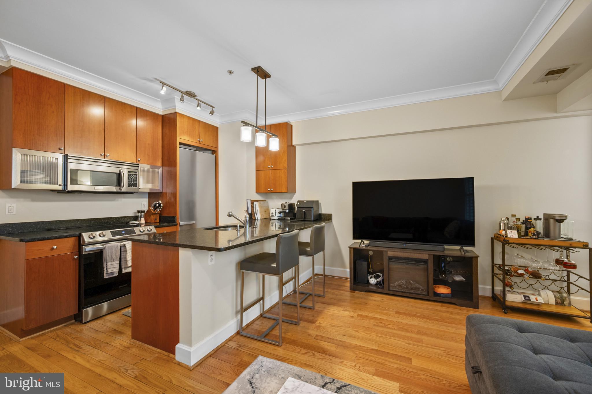 1121 24TH STREET NW 108