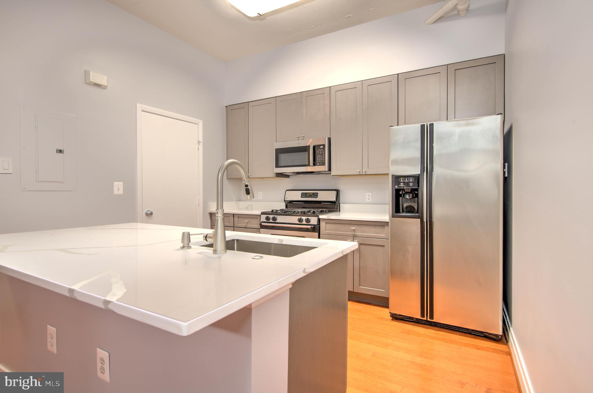 2020 12TH ST NW #801