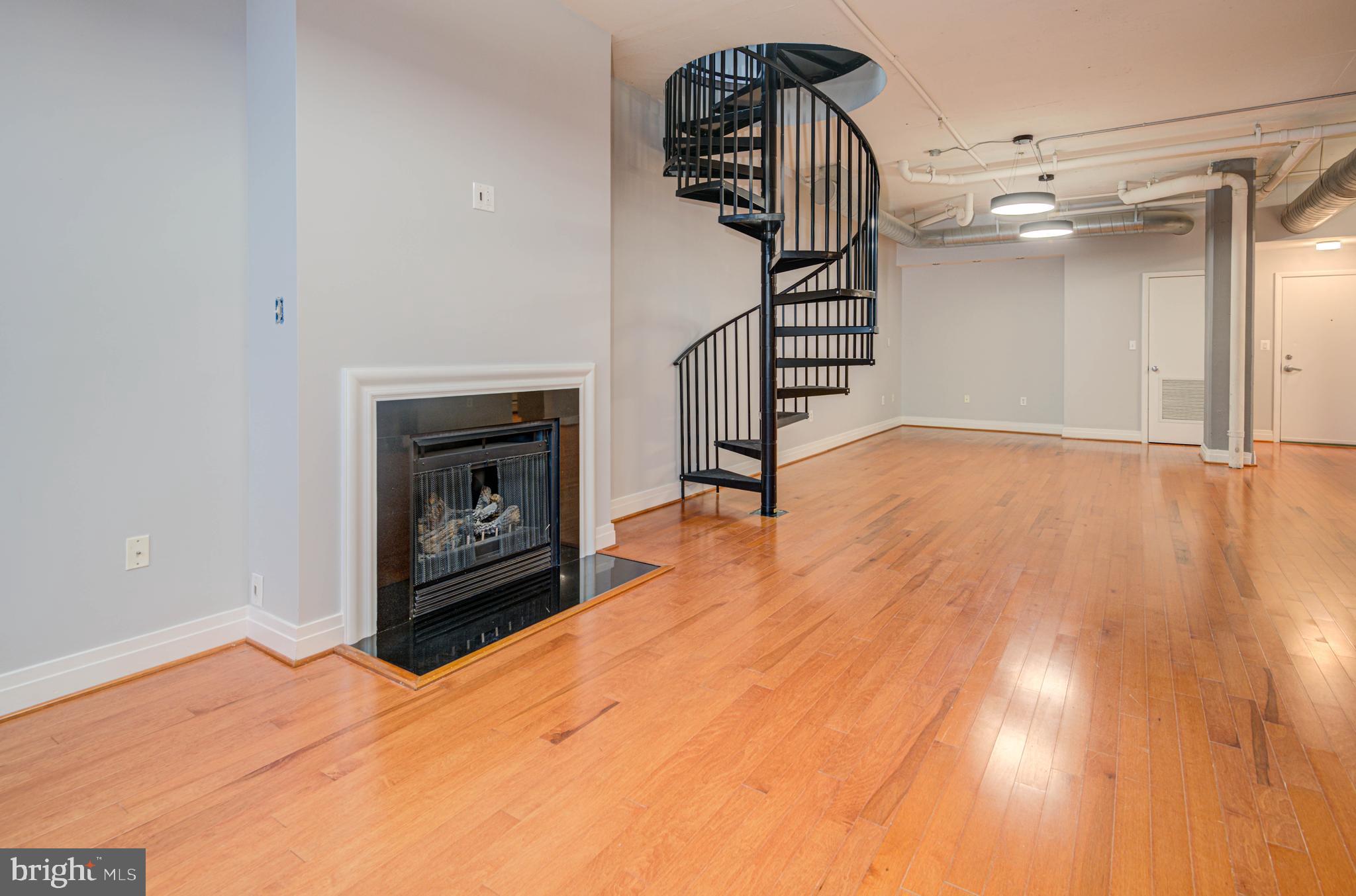 2020 12TH ST NW #801