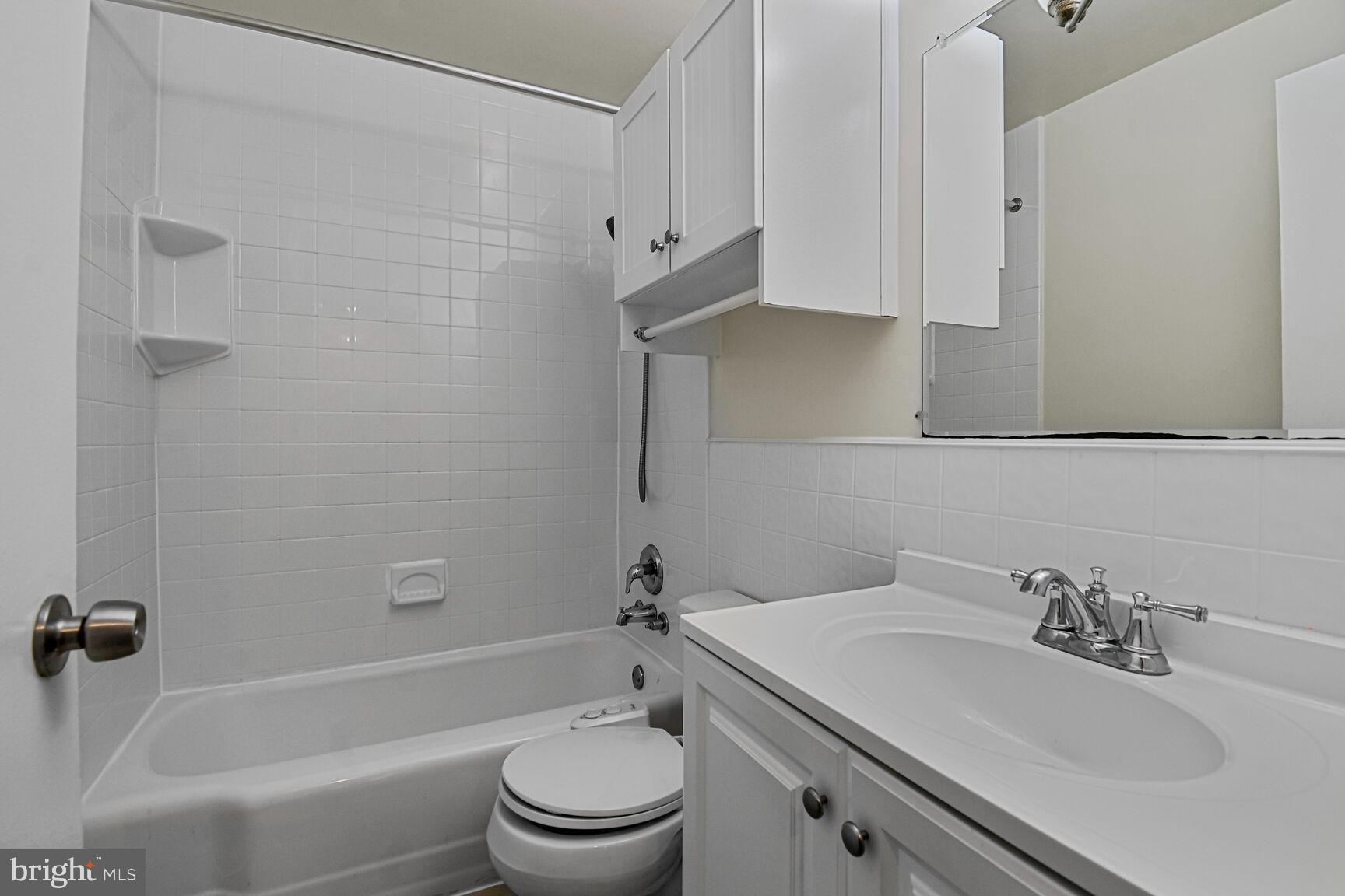 4000 TUNLAW ROAD NW 419