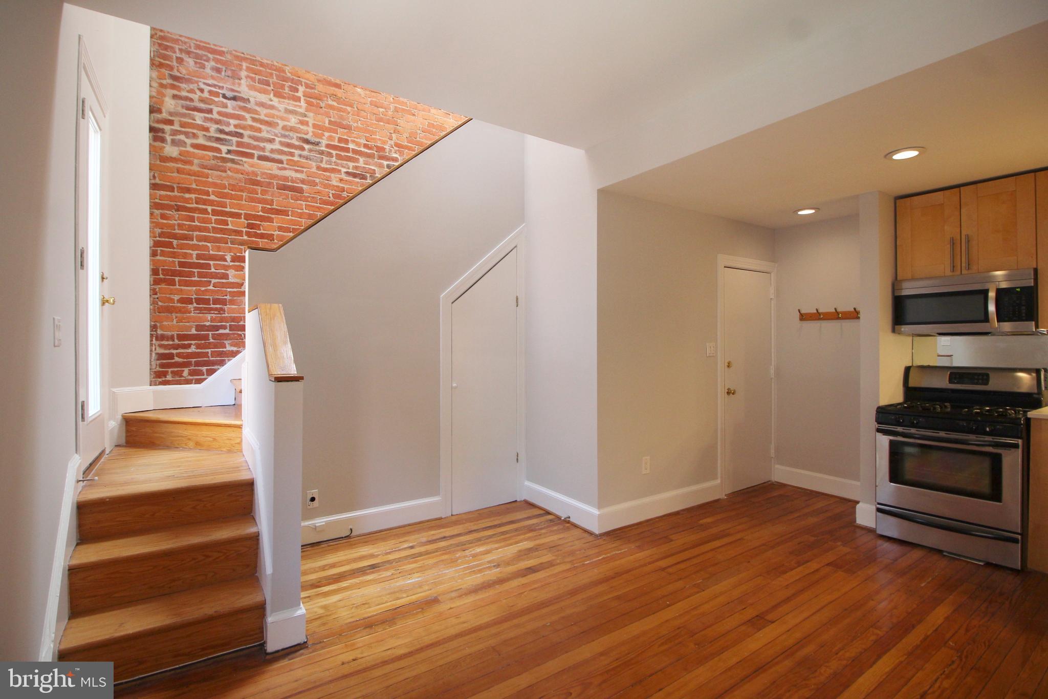 1809 RIGGS PLACE NW 3