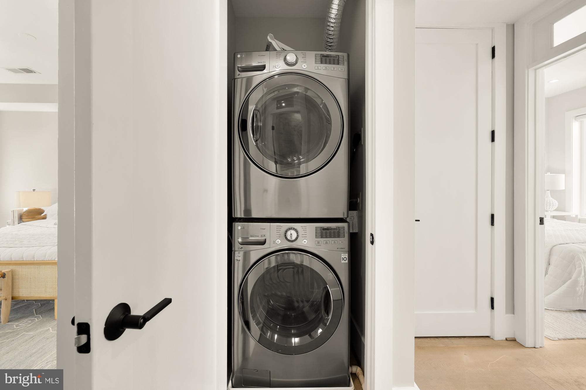 1419 BUCHANAN STREET NW