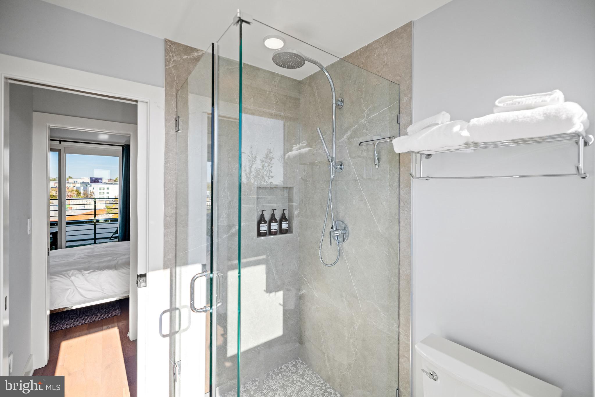 1417 MARYLAND AVENUE NE