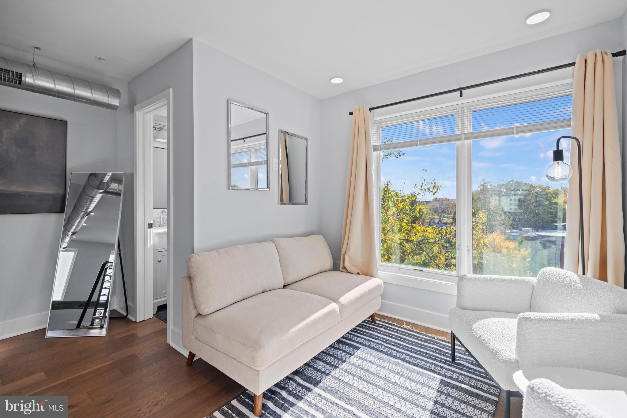 1417 MARYLAND AVENUE NE