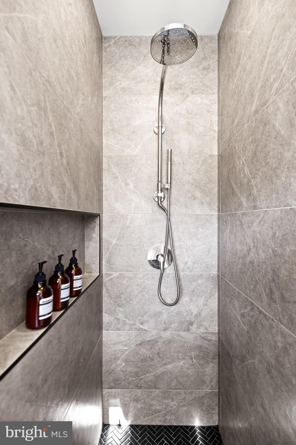 1417 MARYLAND AVENUE NE