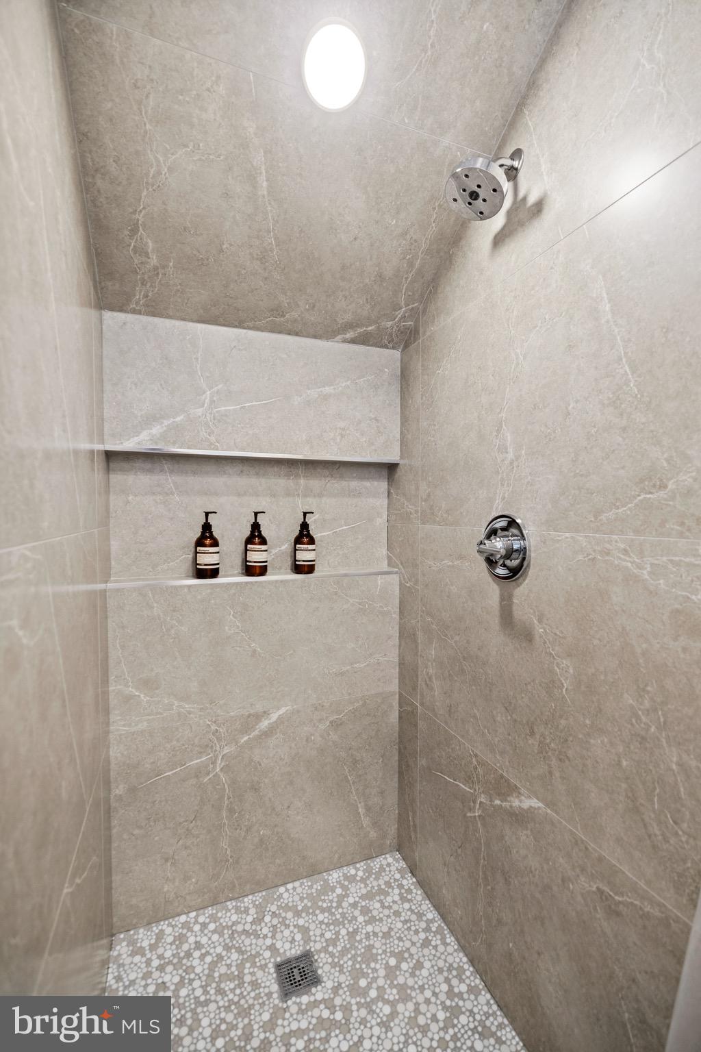 1417 MARYLAND AVENUE NE