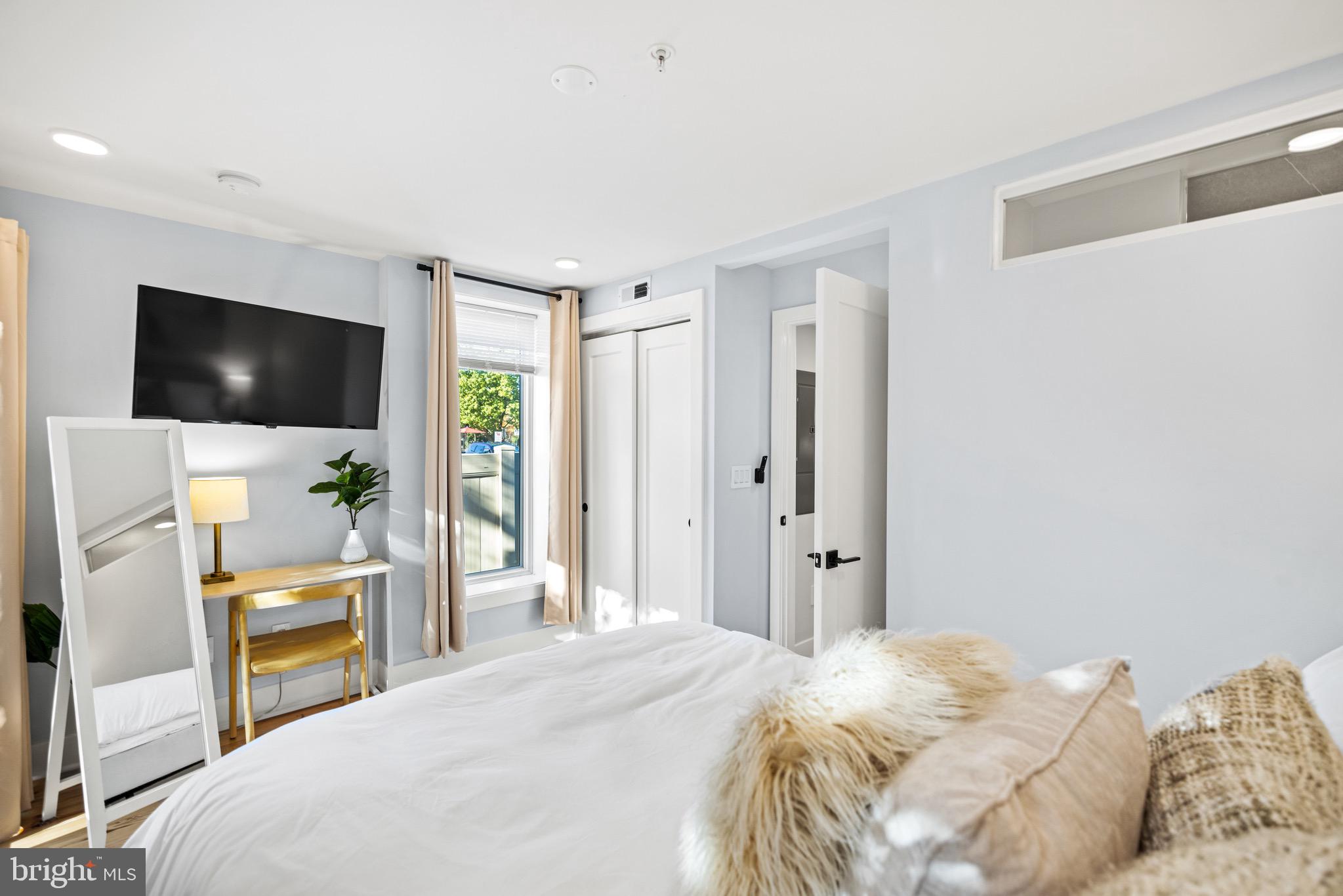 1417 MARYLAND AVENUE NE