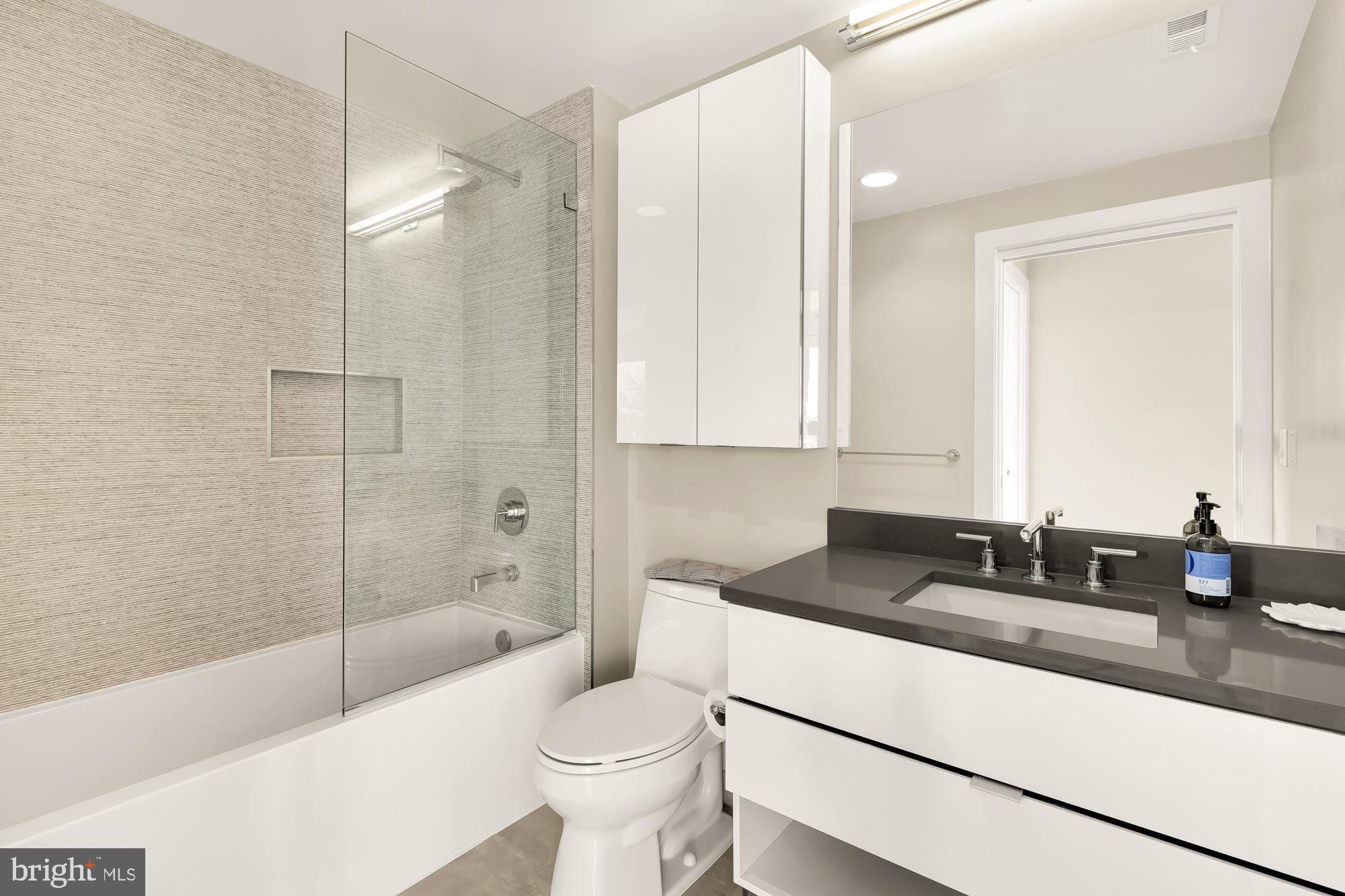 1311 13TH STREET NW PH-6