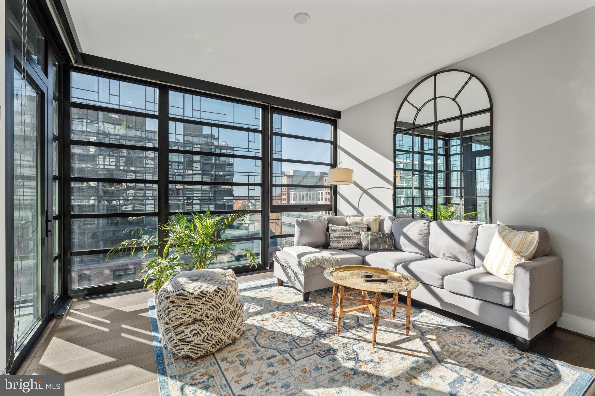 1300 4TH STREET SE 703
