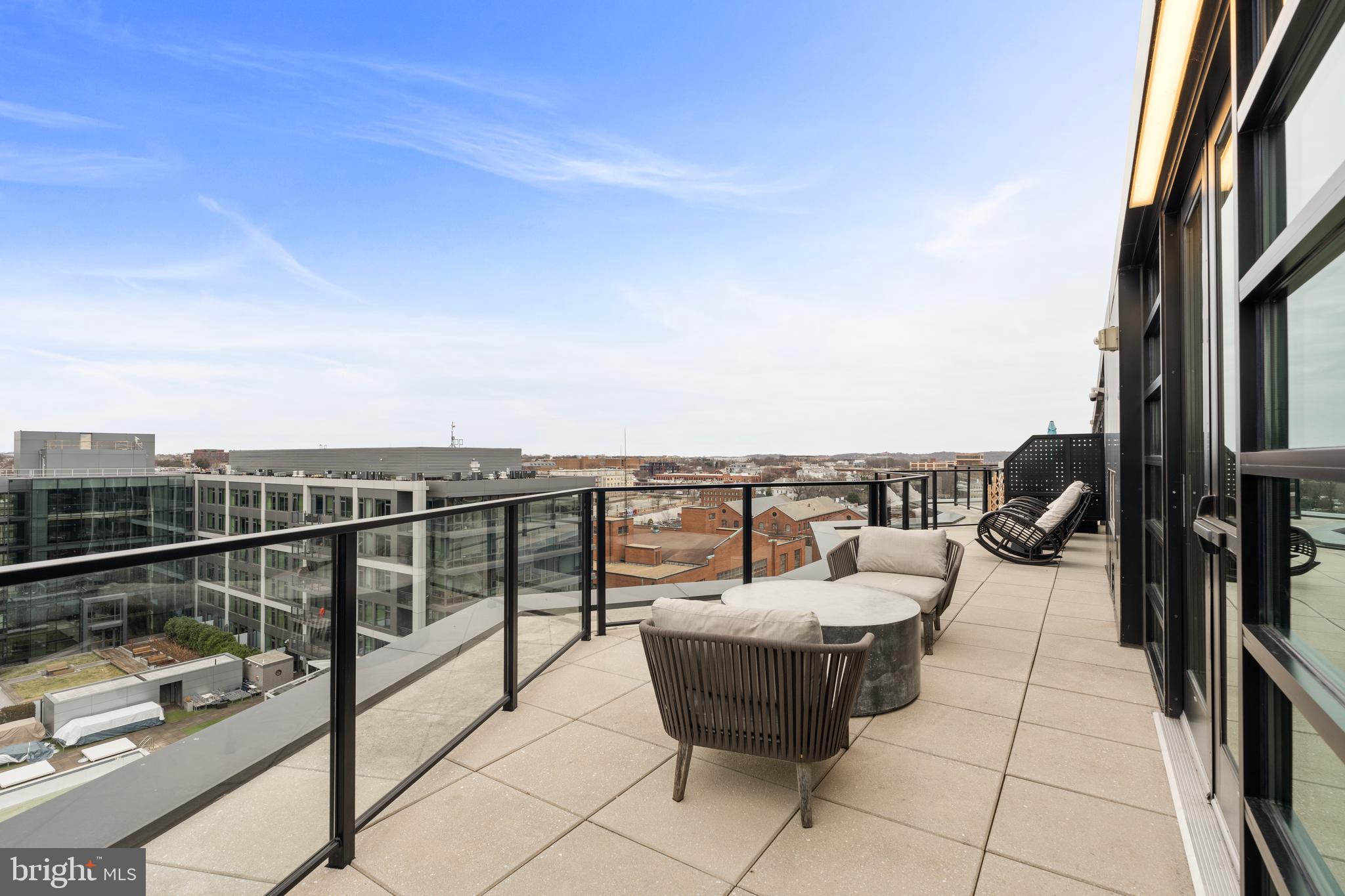 1300 4TH STREET SE 703