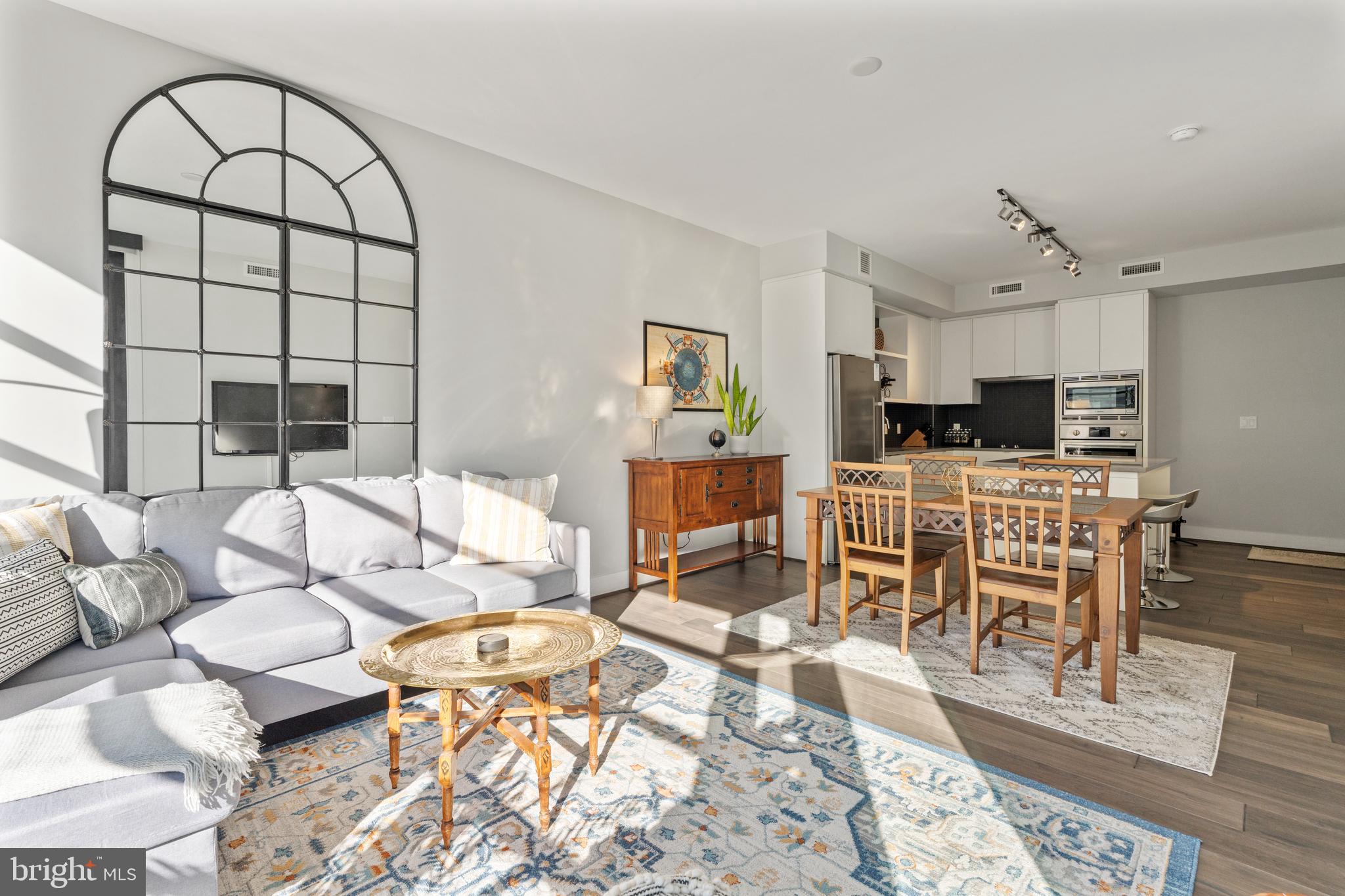 1300 4TH STREET SE 703