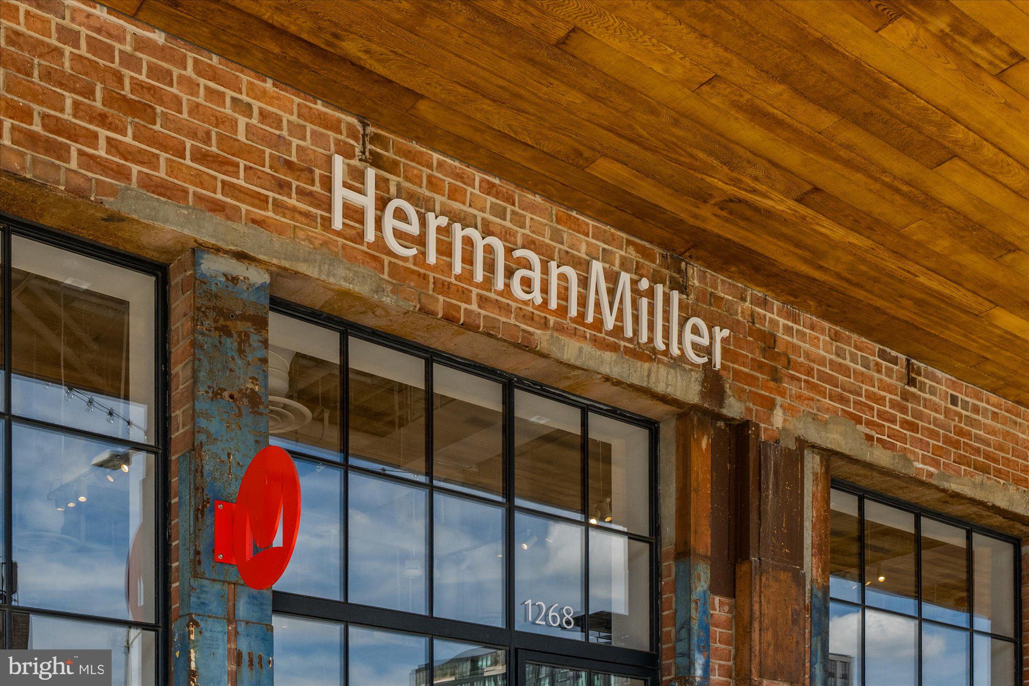 1125 MORSE STREET NE 3 PENTHOUSE