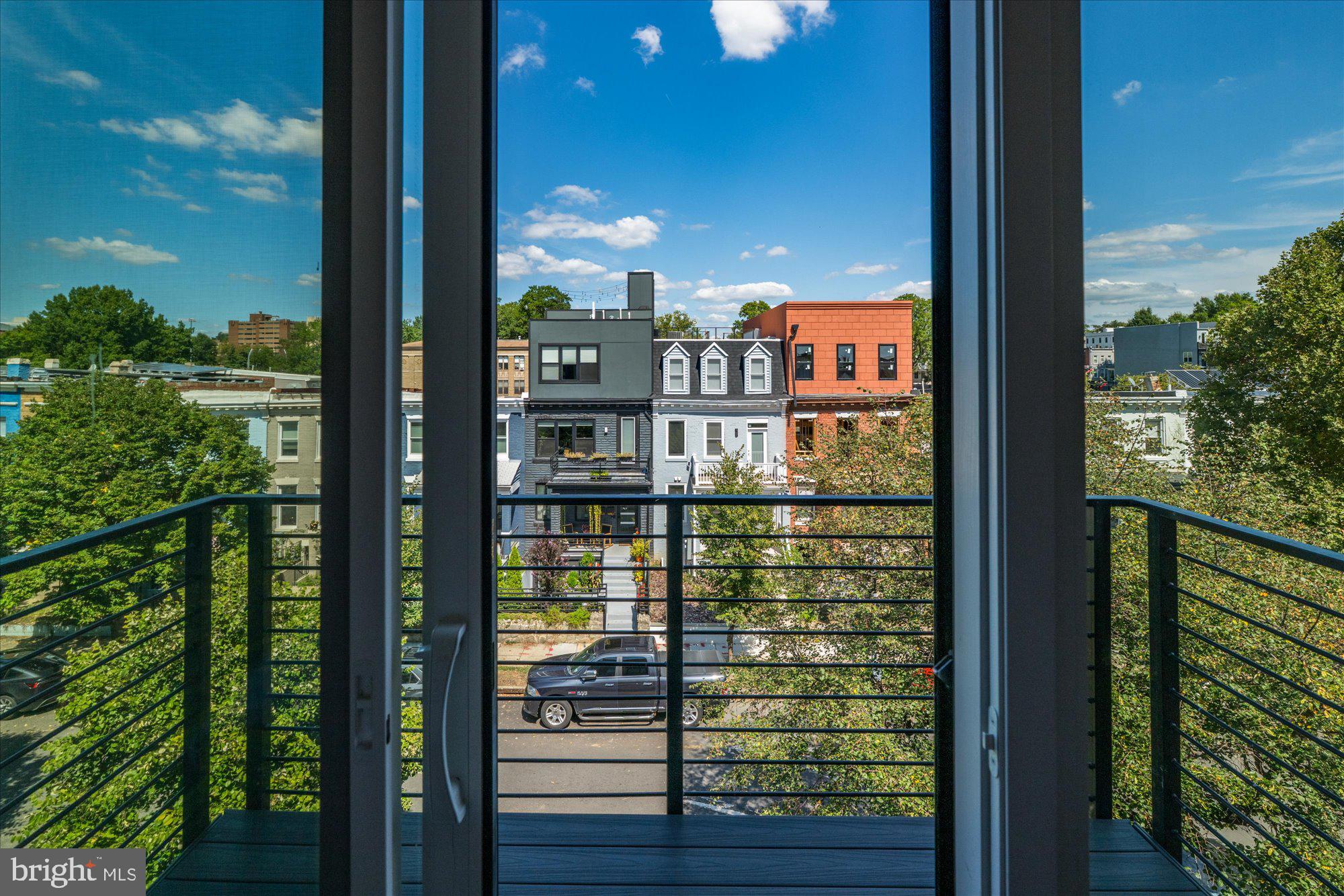 1125 MORSE STREET NE 3 PENTHOUSE