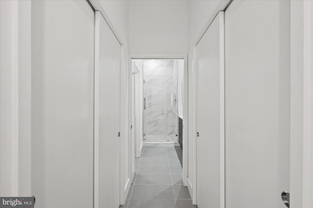 1125 MORSE STREET NE 3 PENTHOUSE
