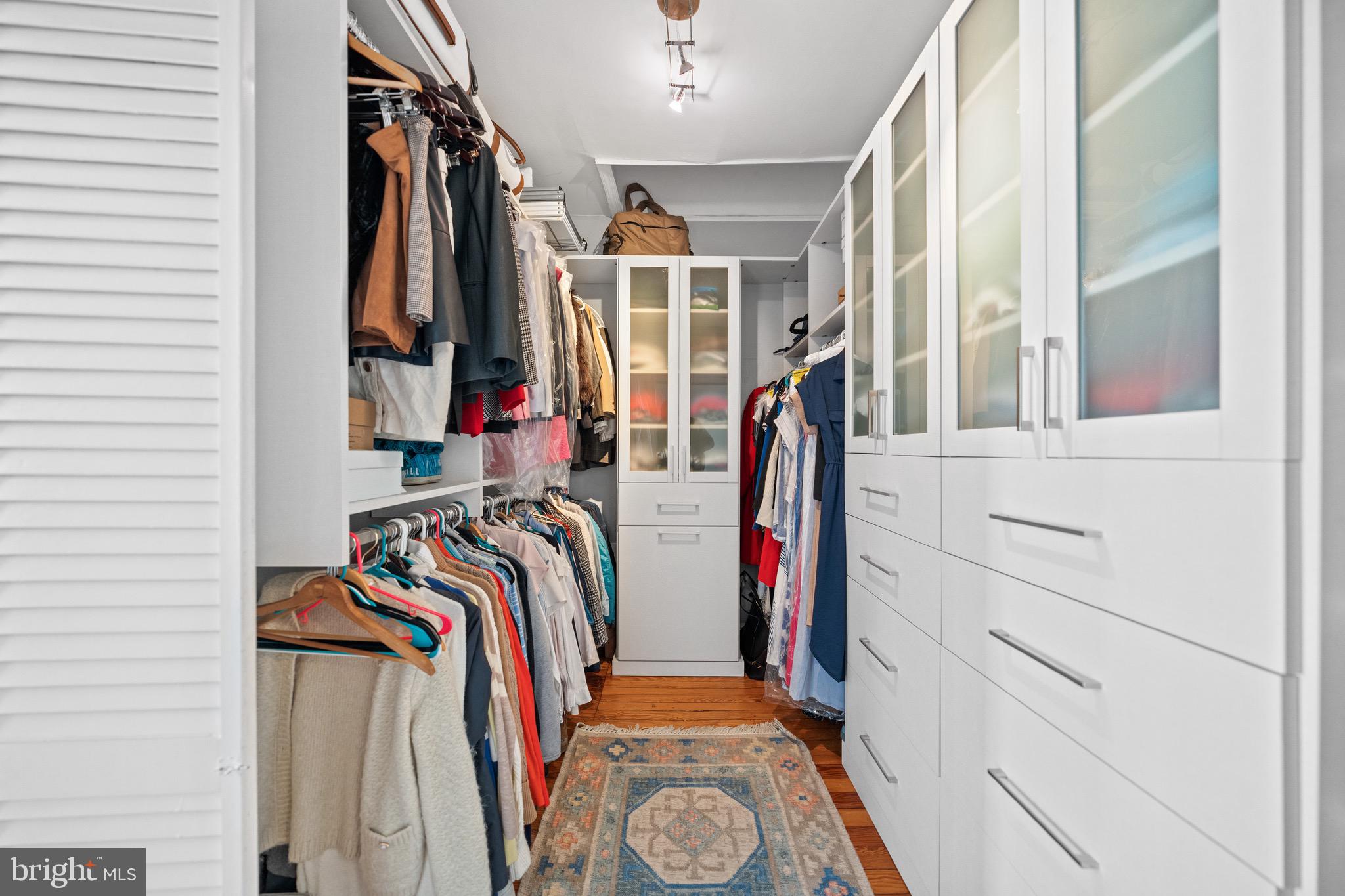 1823 RIGGS PLACE NW 2