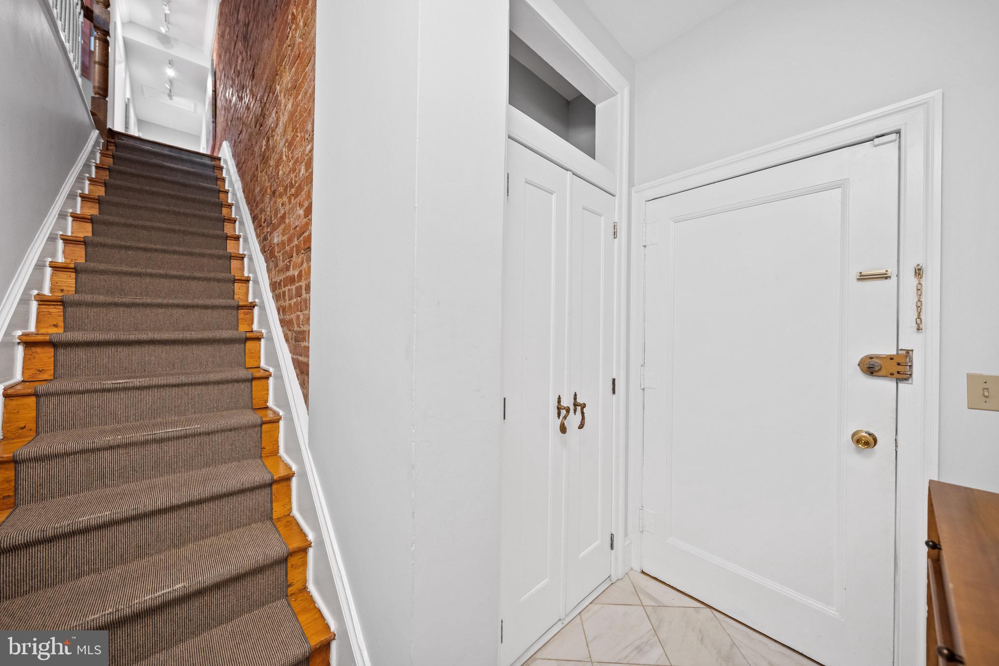 1823 RIGGS PLACE NW 2