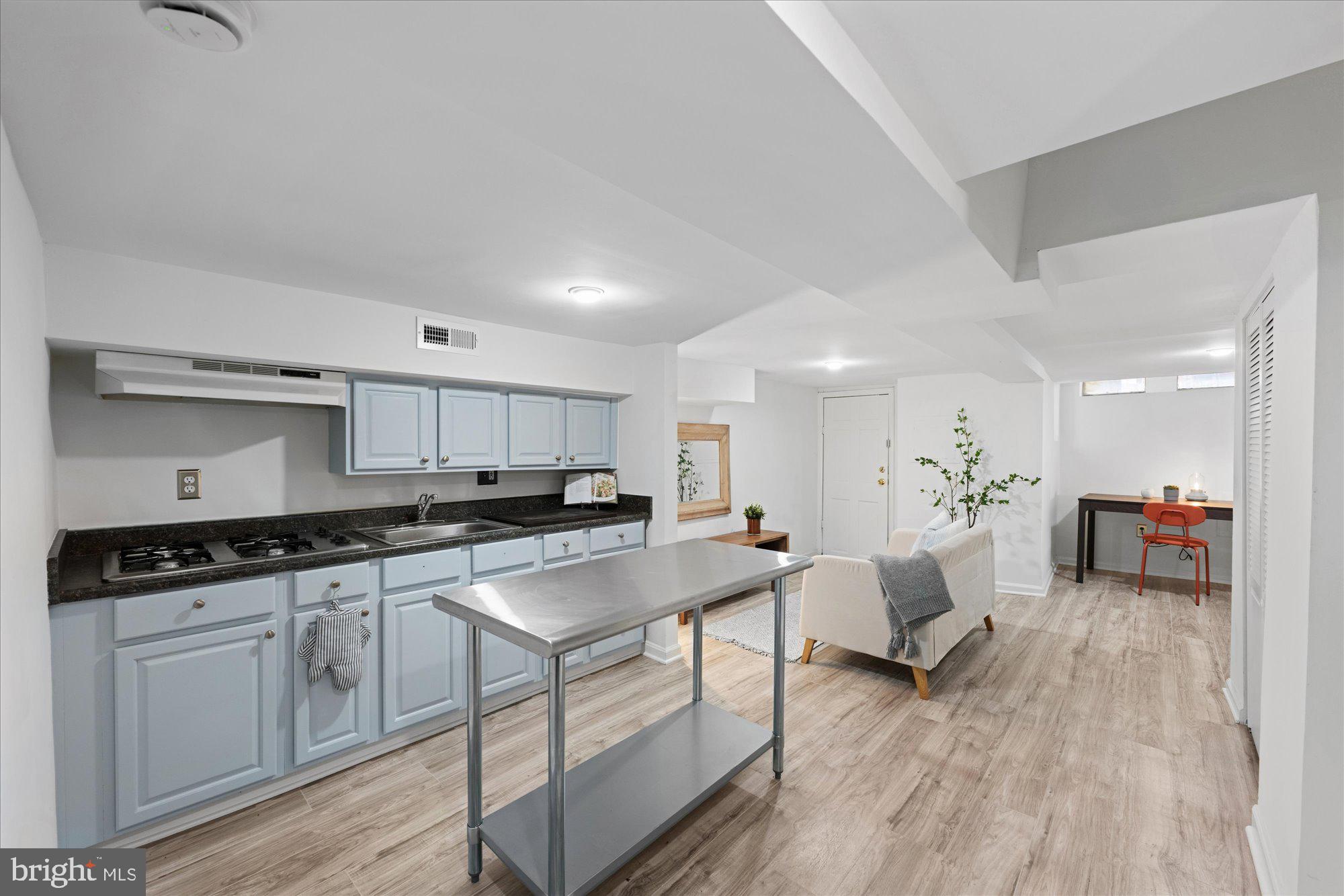 772 HARVARD STREET NW