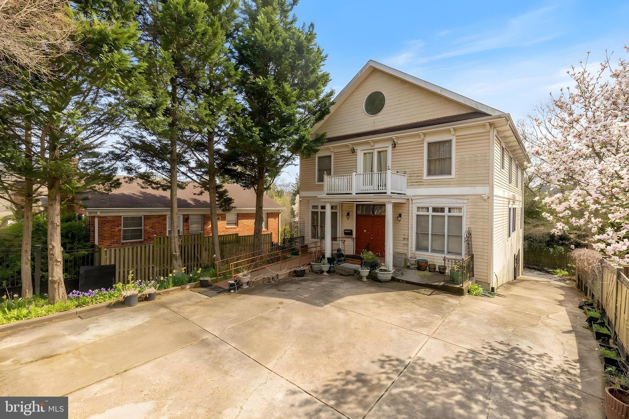 5248 MACARTHUR BOULEVARD NW