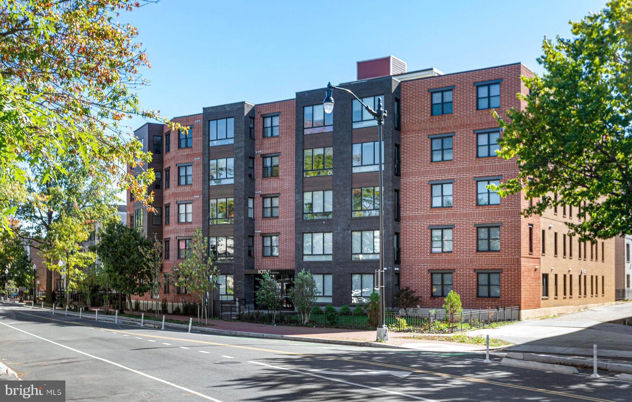 1219 K STREET NE 209