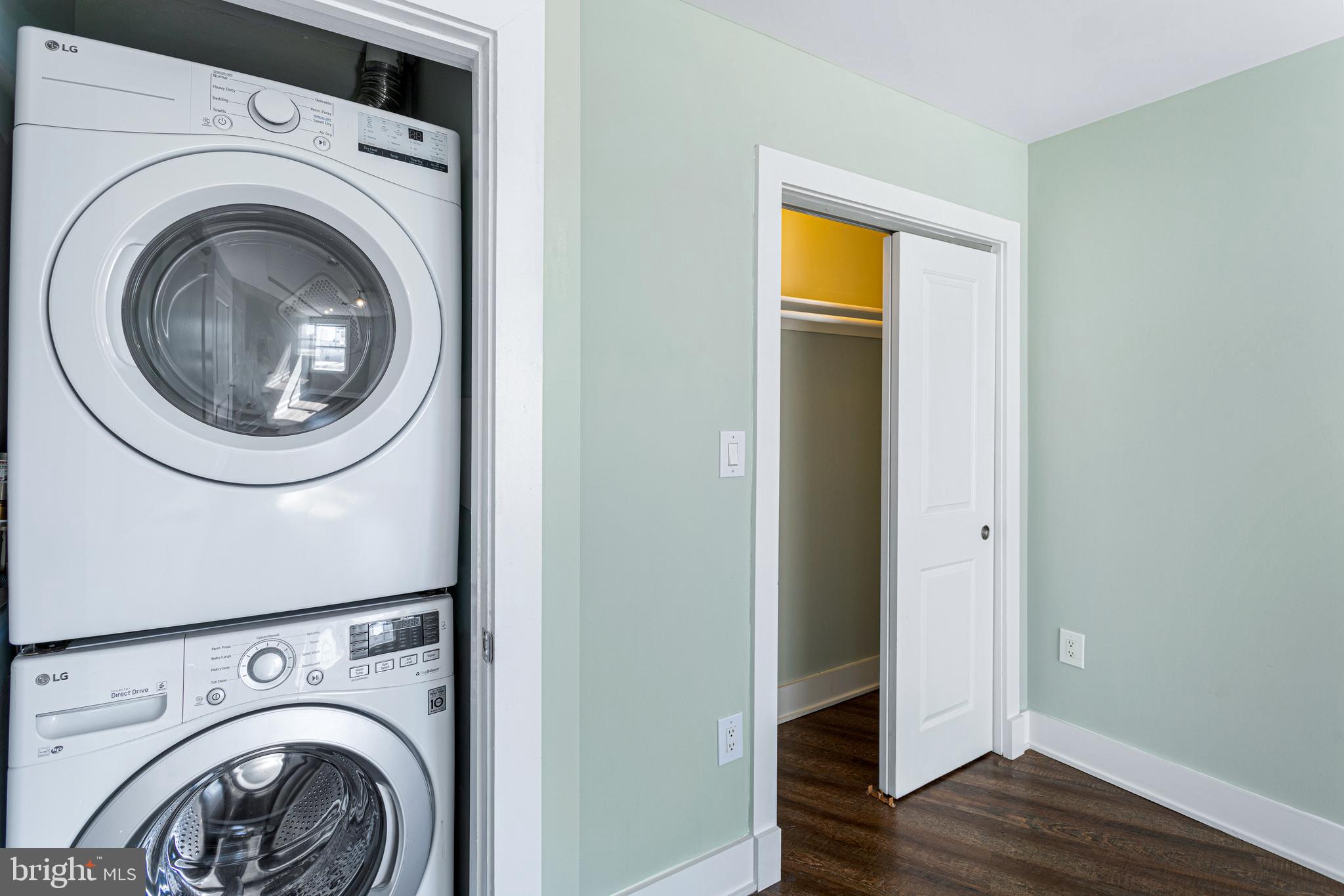 1219 K STREET NE 209