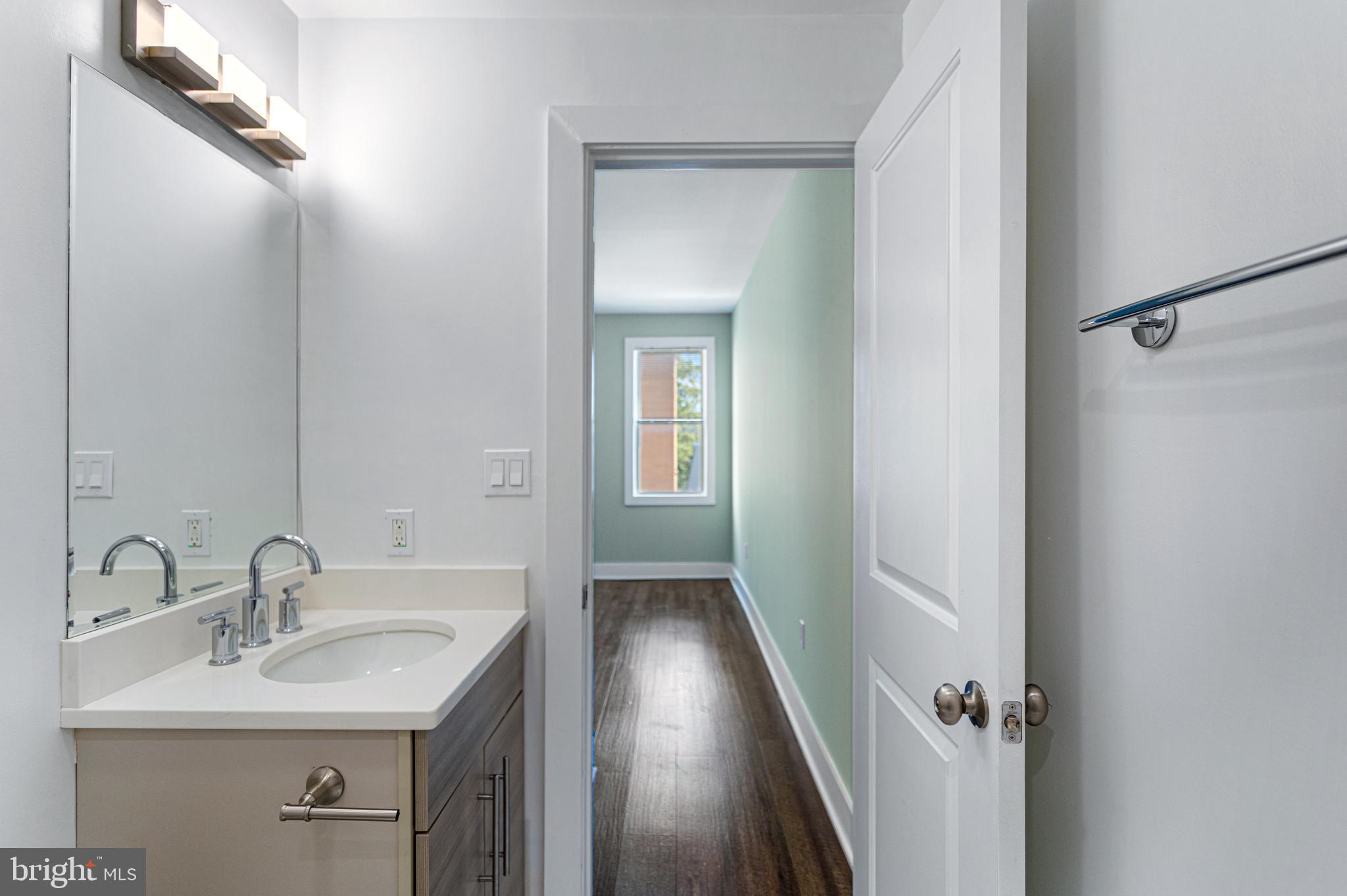 1219 K STREET NE 203