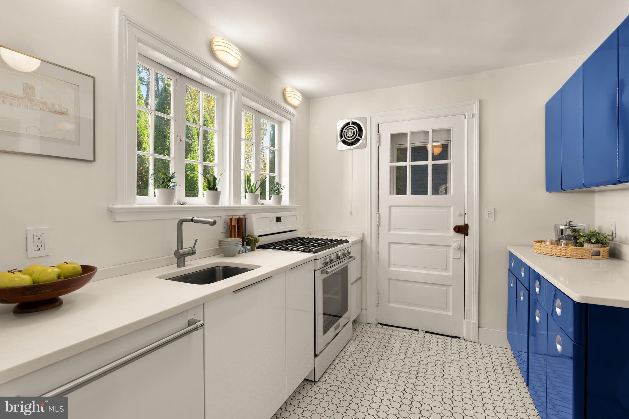 3510 MORRISON STREET NW