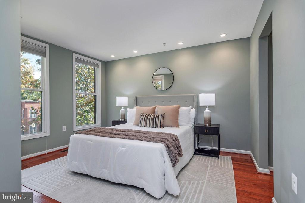 253 14TH STREET SE A