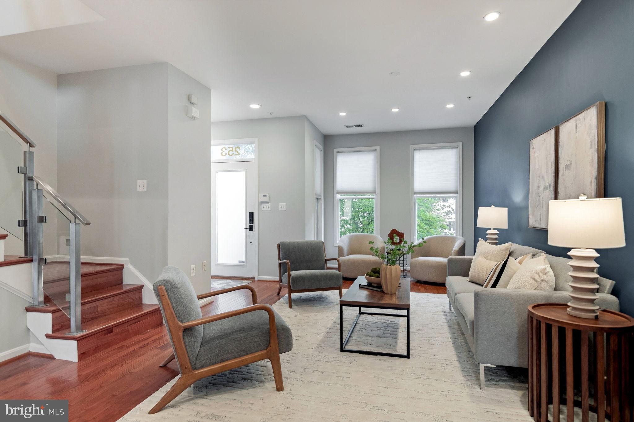 253 14TH STREET SE A