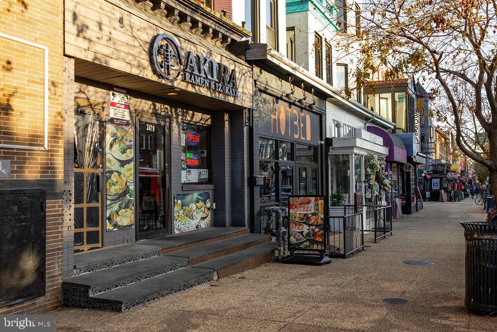 2460 ONTARIO ROAD NW