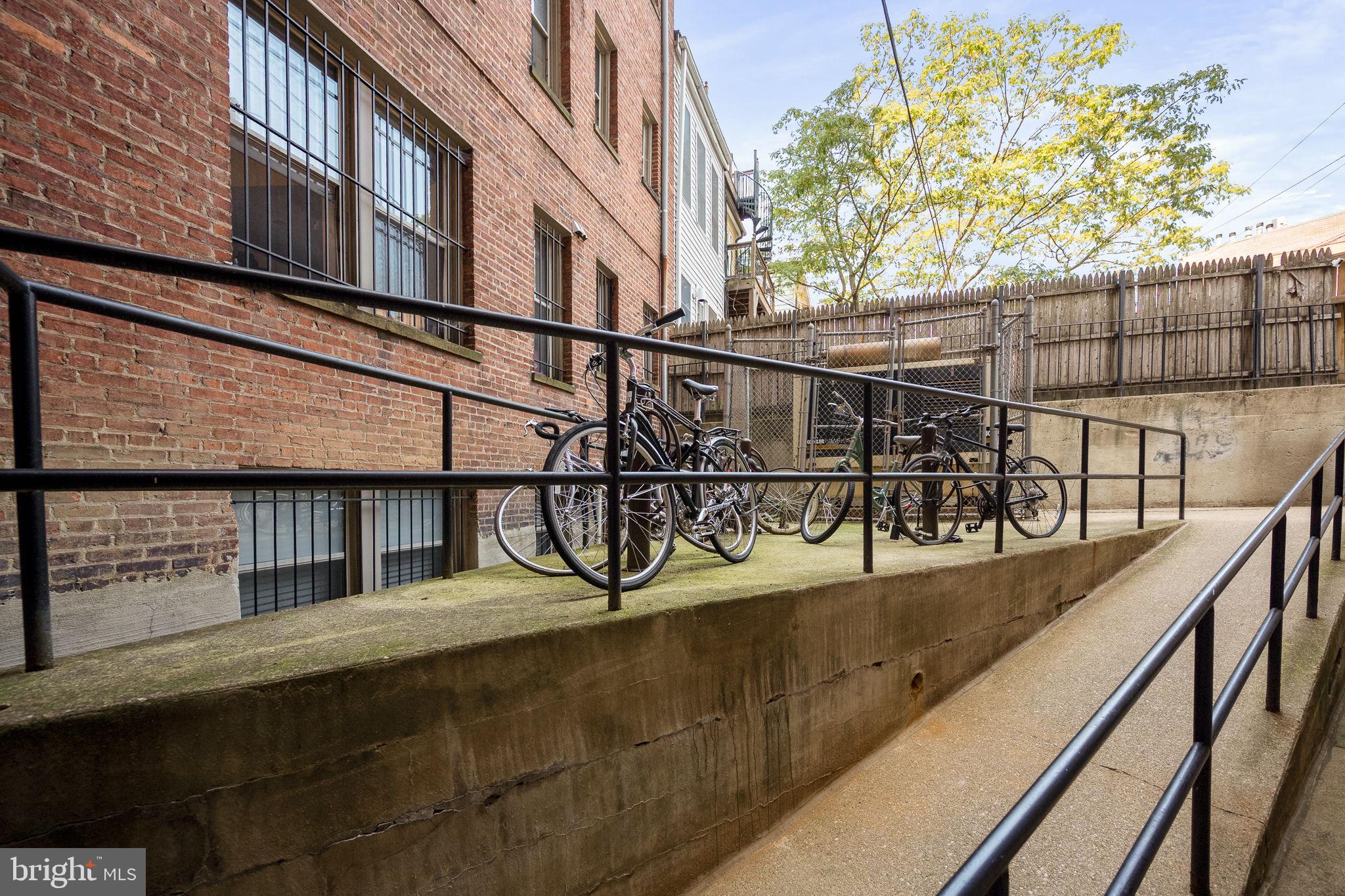 1621 T STREET NW 207