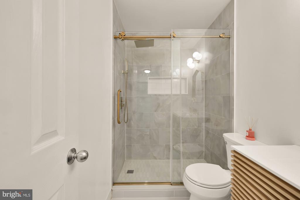 2630 ADAMS MILL ROAD NW 302