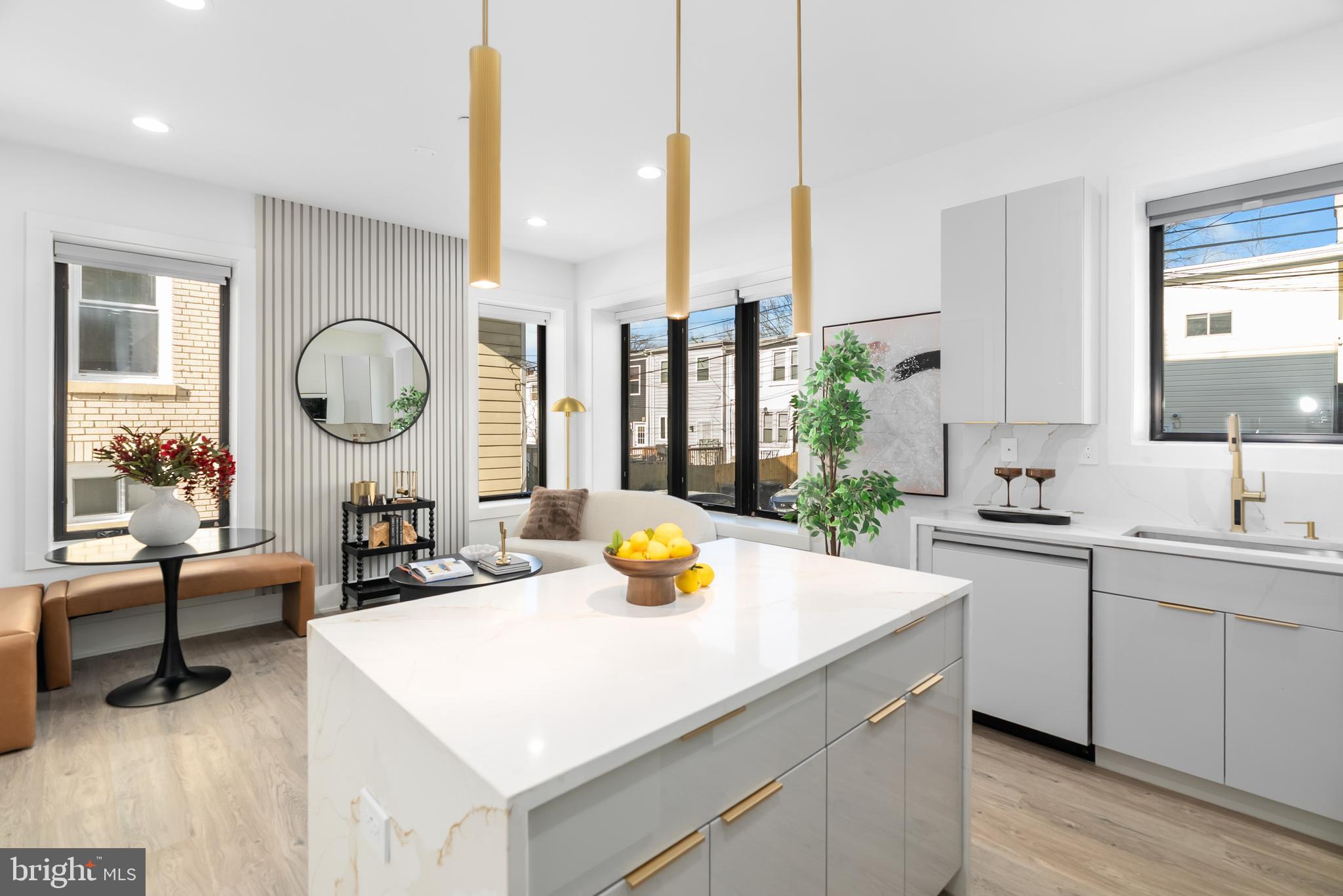 1140 OATES STREET NE 101