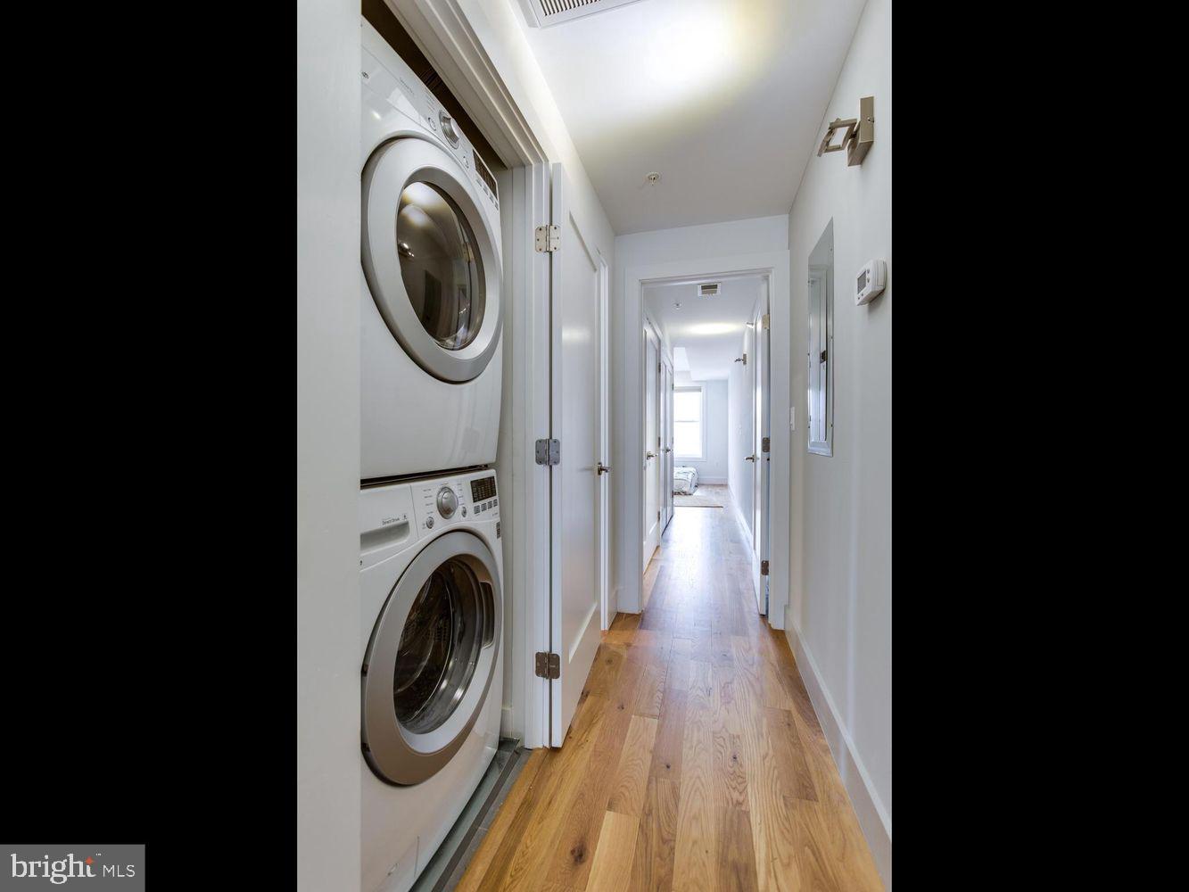 254 15TH STREET SE 4