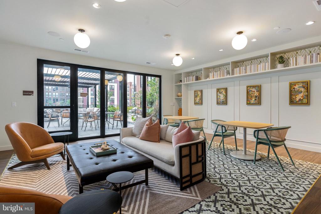 7175 12TH STREET NW Unit: 621