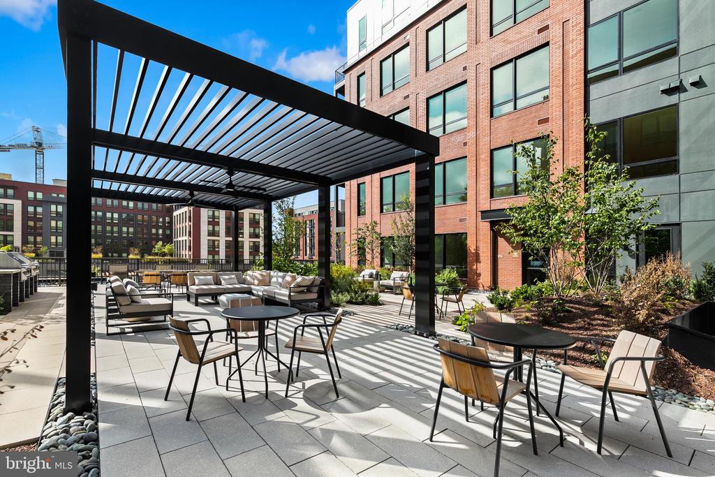 7175 12TH STREET NW Unit: 621