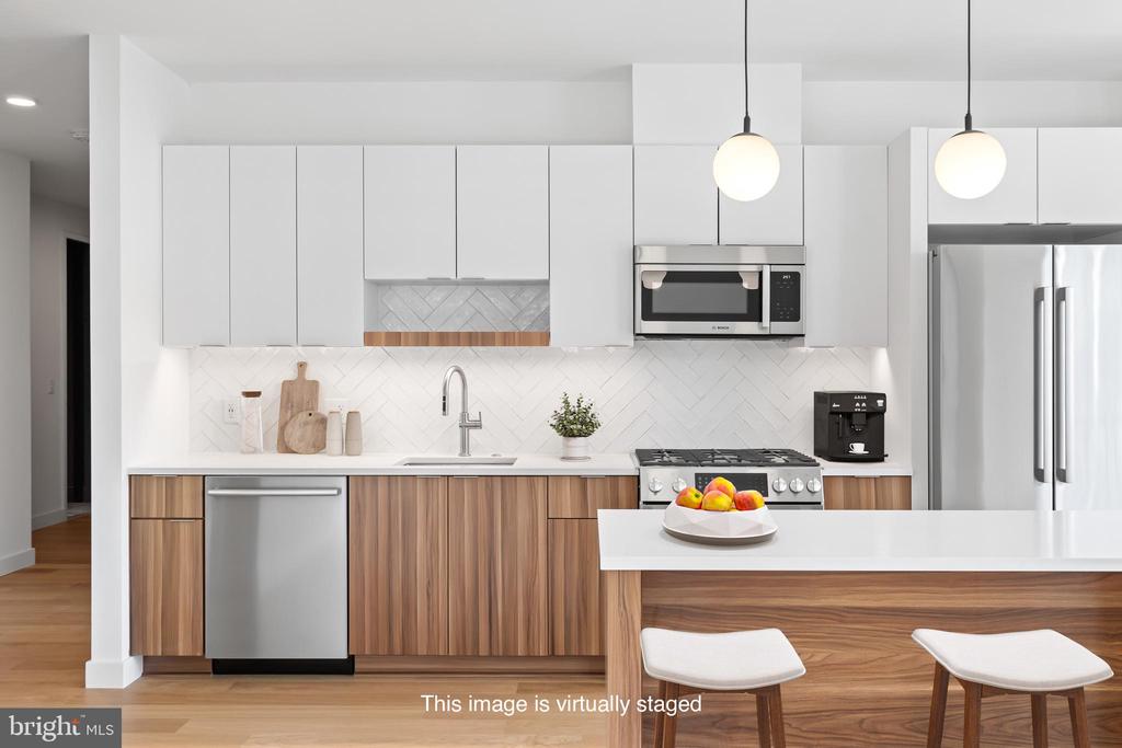 7175 12TH STREET NW Unit: 621
