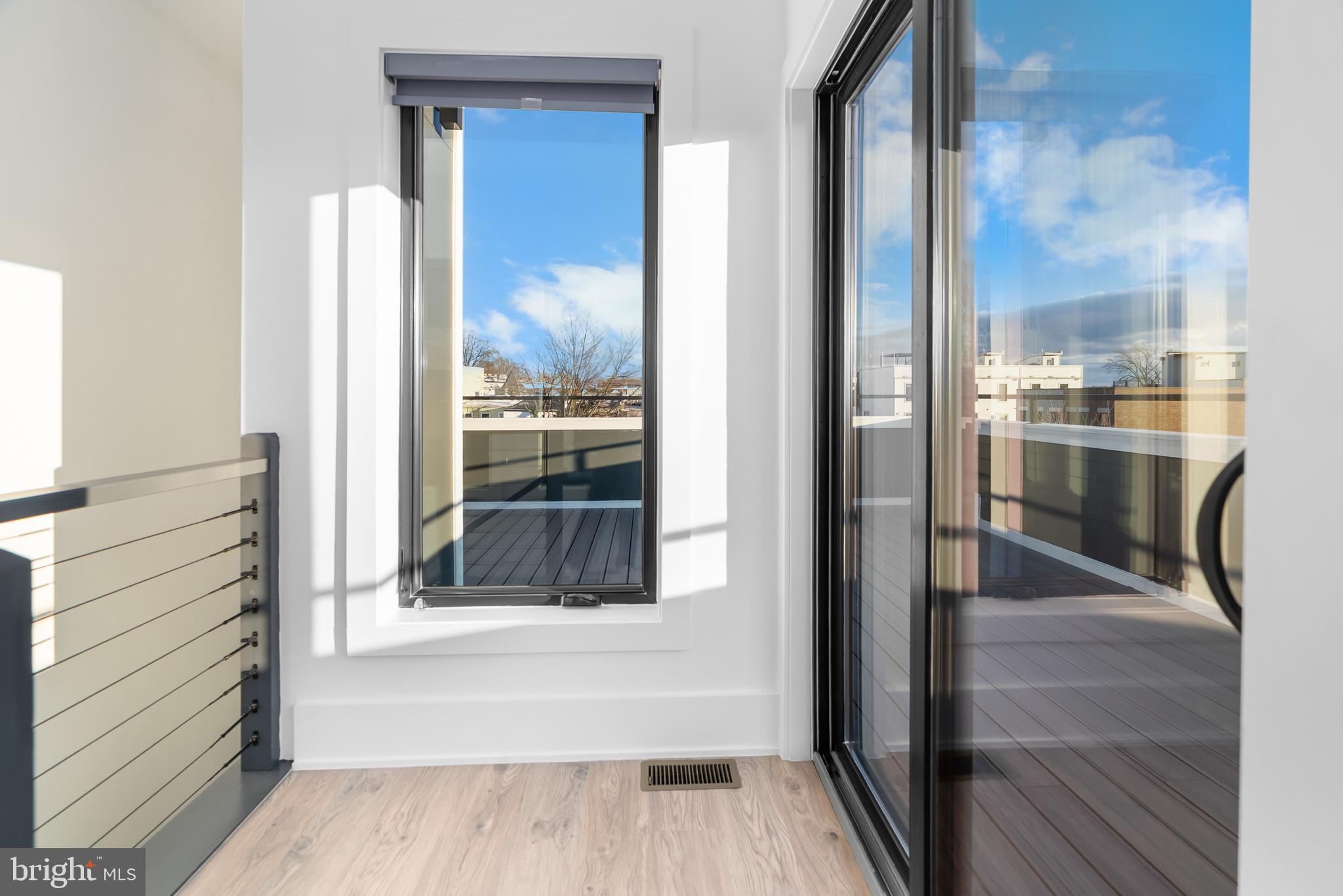 1140 OATES STREET NE 202