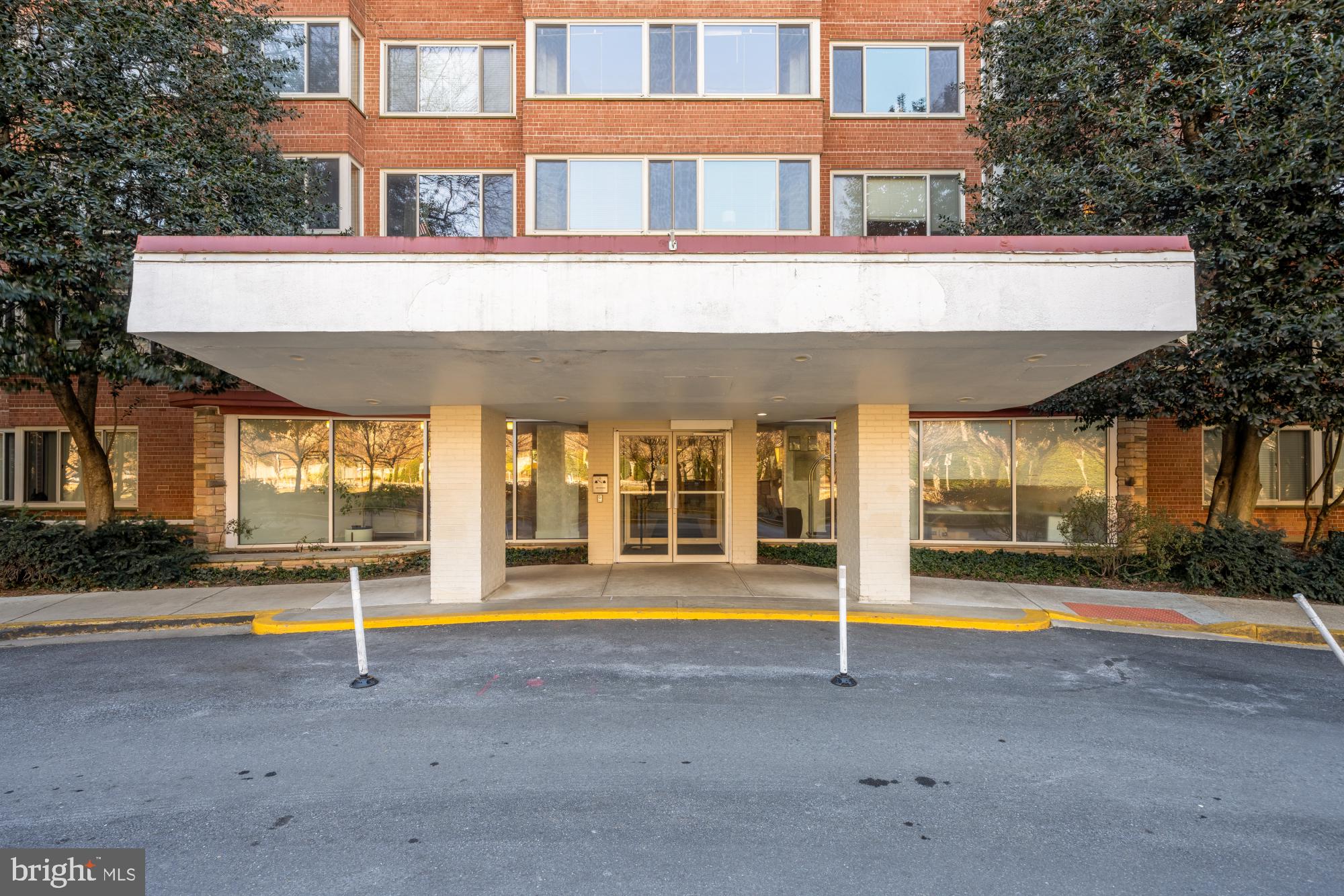 4000 TUNLAW ROAD NW 1030