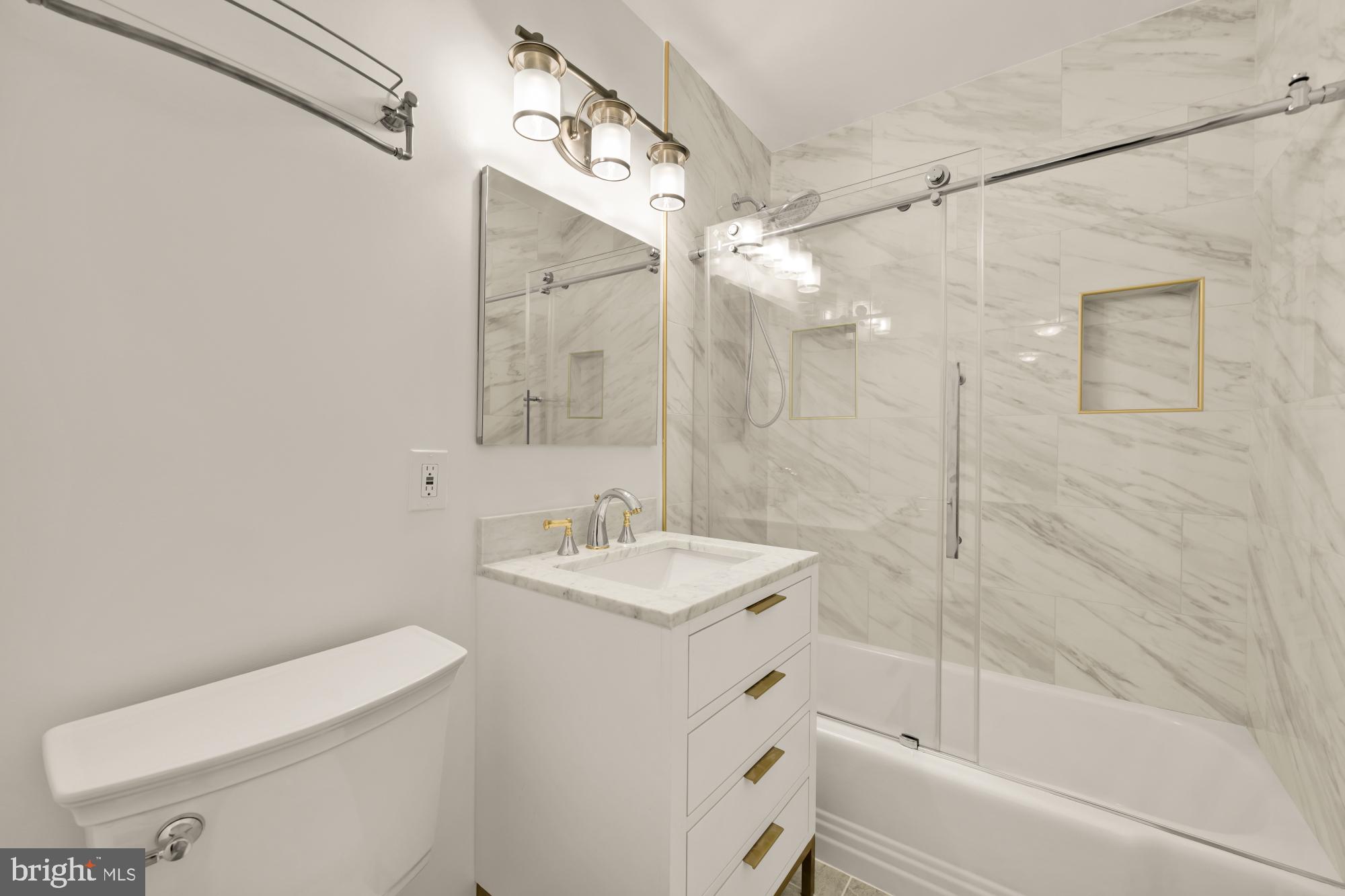 4000 TUNLAW ROAD NW 1030