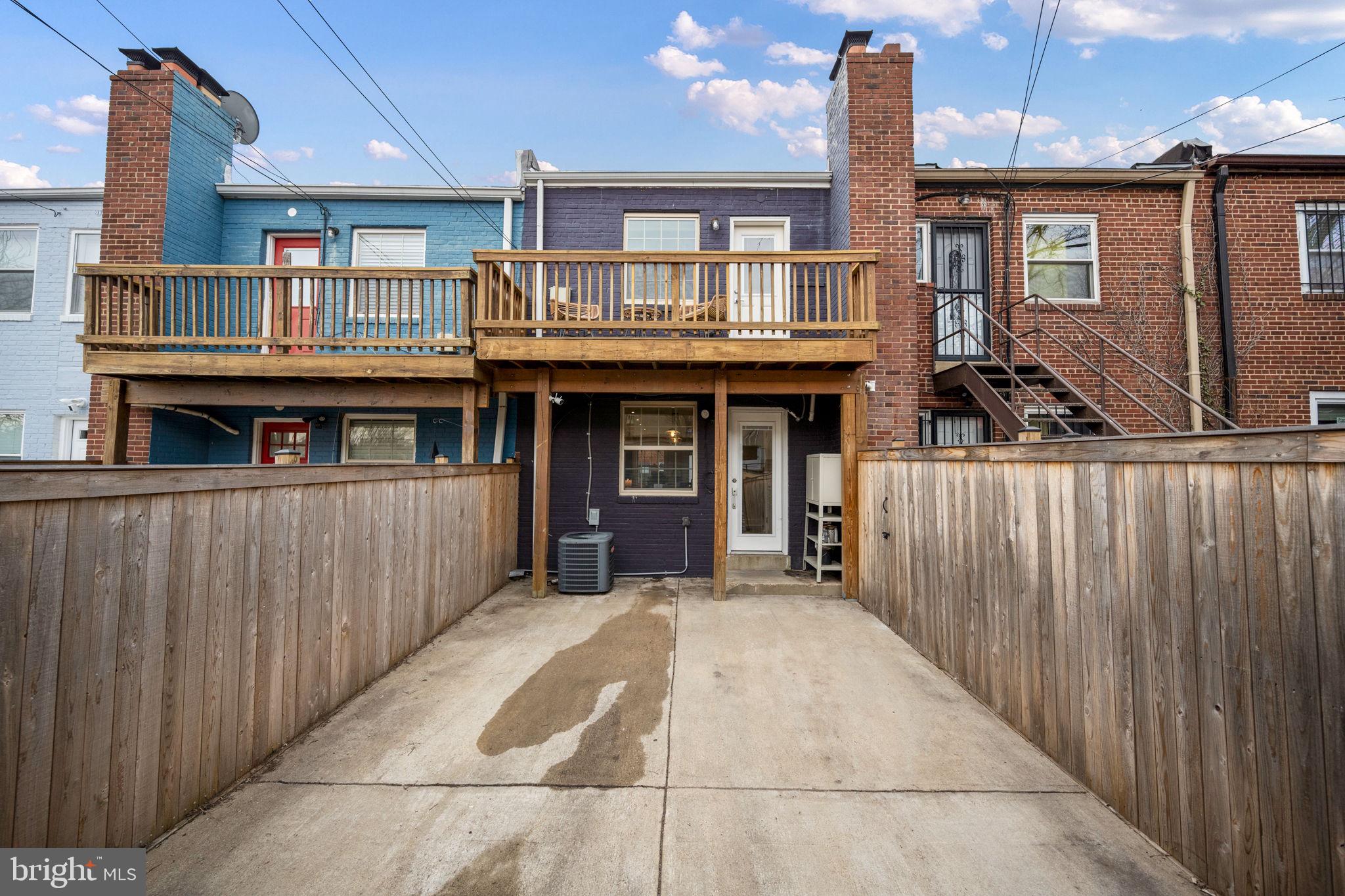 1259 16TH STREET NE