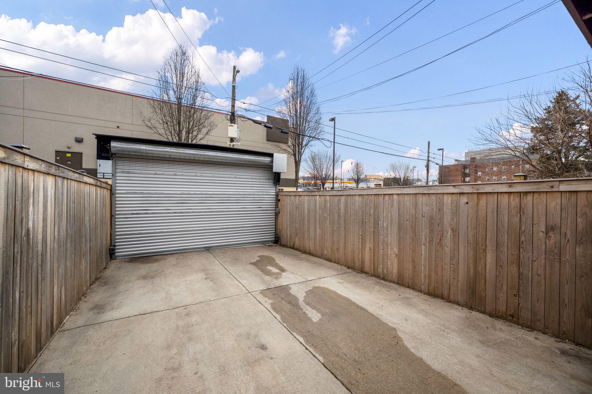 1259 16TH STREET NE