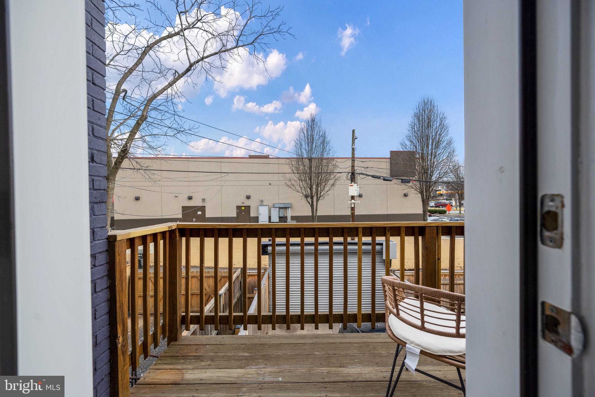 1259 16TH STREET NE