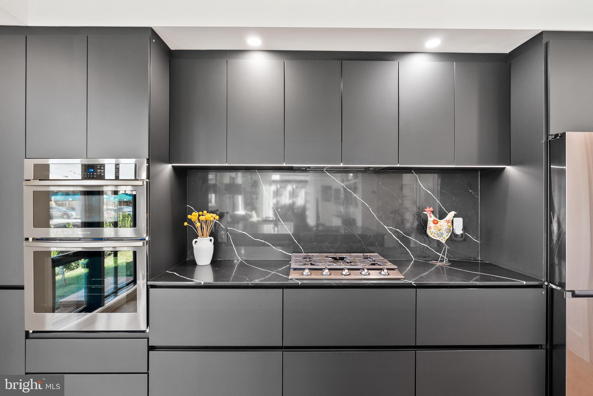 3219 WISCONSIN AVENUE NW 101