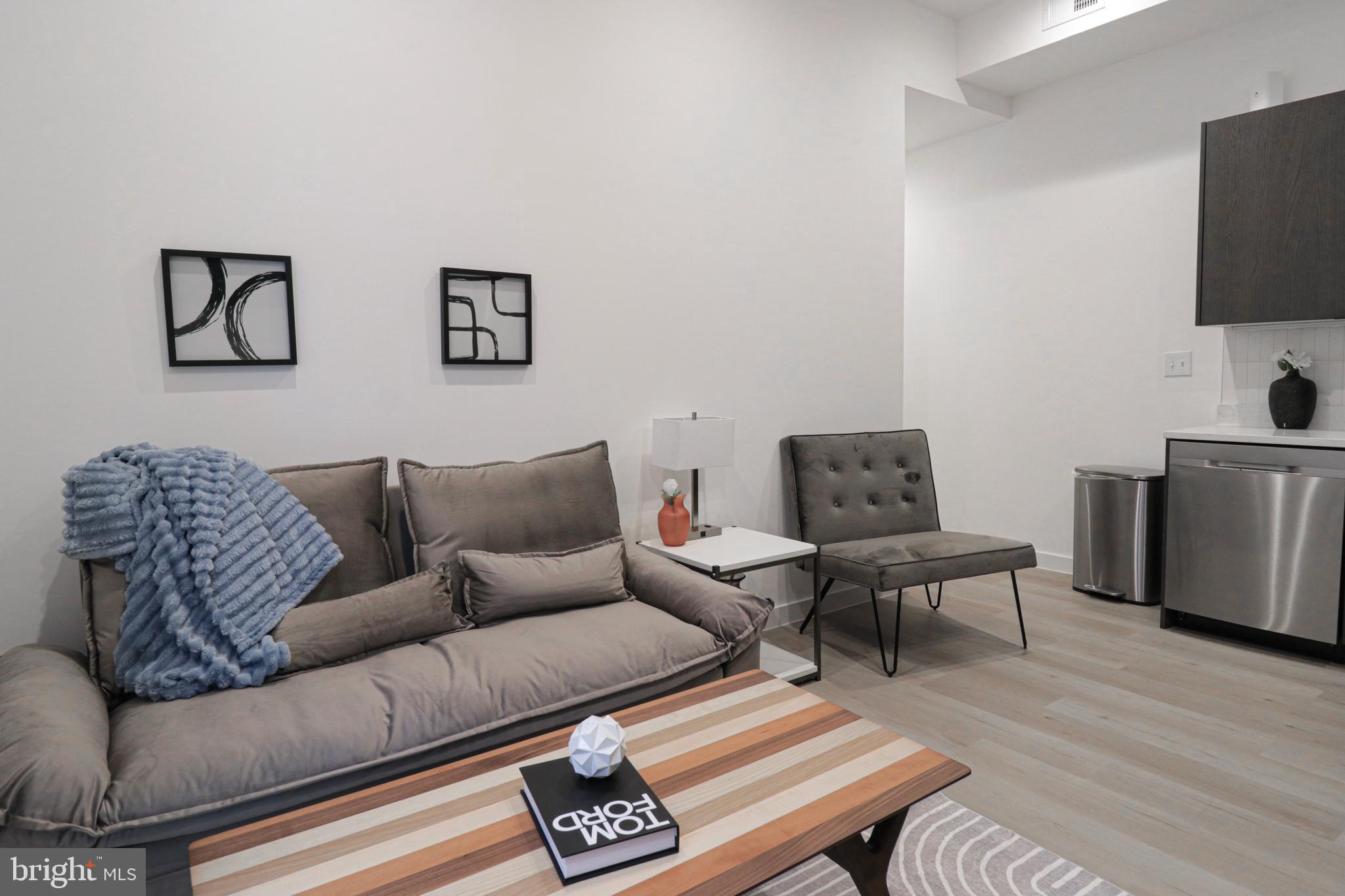 1318 9TH STREET NW 5