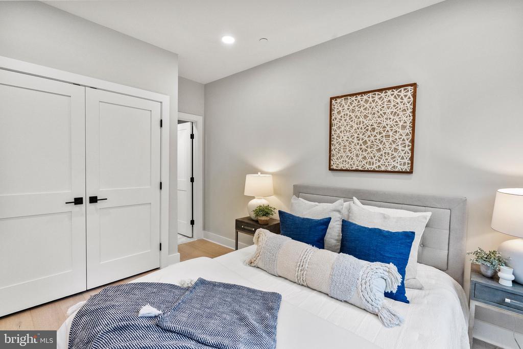 2019 M STREET NE 1