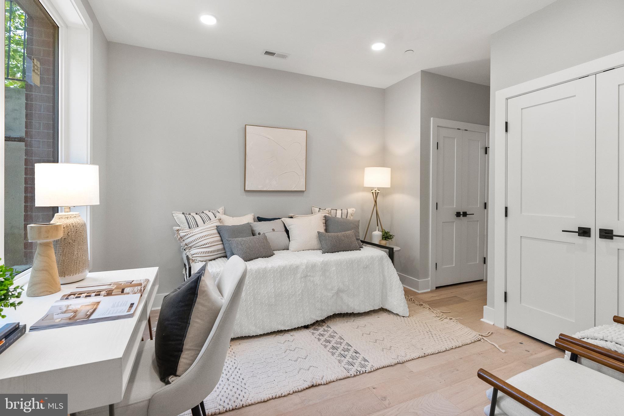 2019 M STREET NE 1