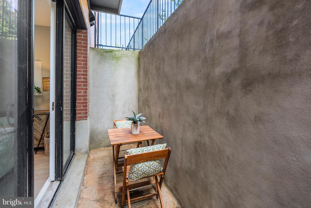 2019 M STREET NE 1