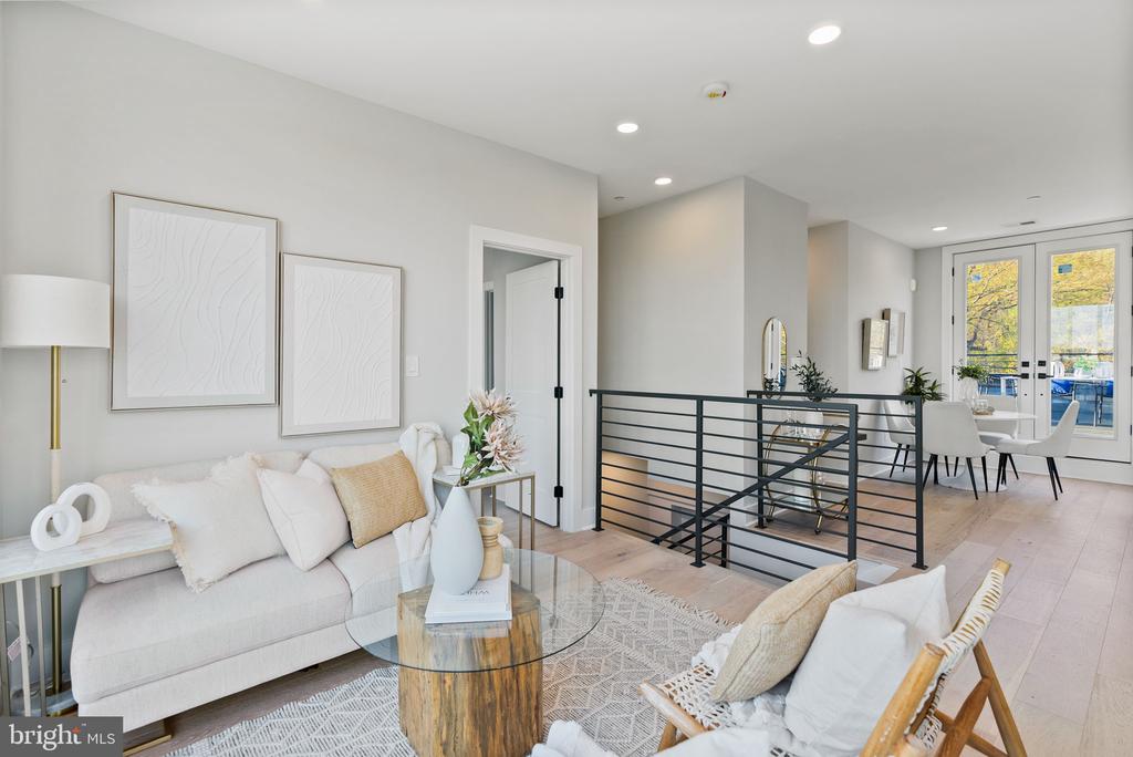 2019 M STREET NE PH9