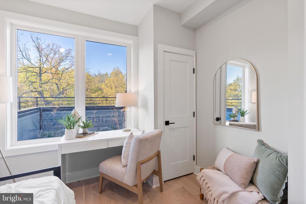 2019 M STREET NE PH9