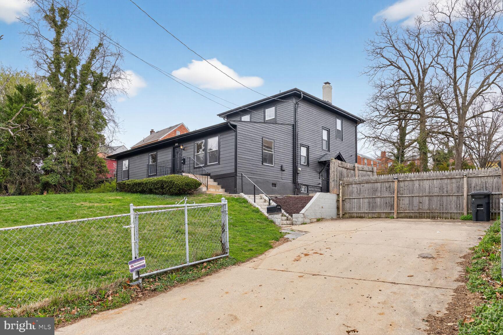 1242 ANACOSTIA ROAD SE